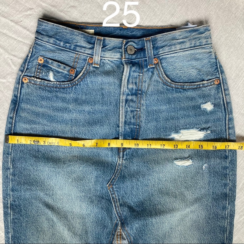 New Levi’s Premium Front Slit Denim Midi Skirt - Picture 9 of 10